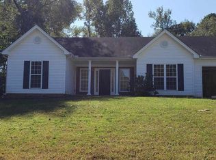 923 Nature Trl, Bethlehem, GA 30620