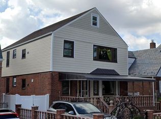 8934 217th St, Queens Village, NY 11427