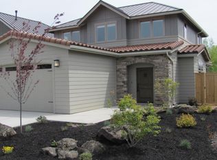 63129 NW Via Cambria, Bend, OR 97703