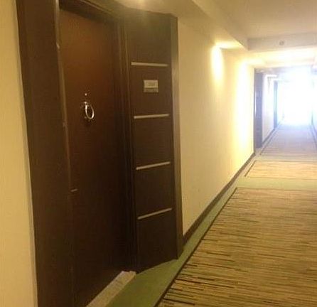 2nd image of 5701 Collins Ave APT 1510