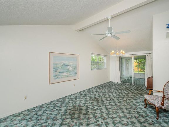 4th image of 1132 Elmendorf Trce
