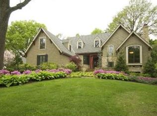 3140 Tomahawk Rd, Mission Hills, KS 66208