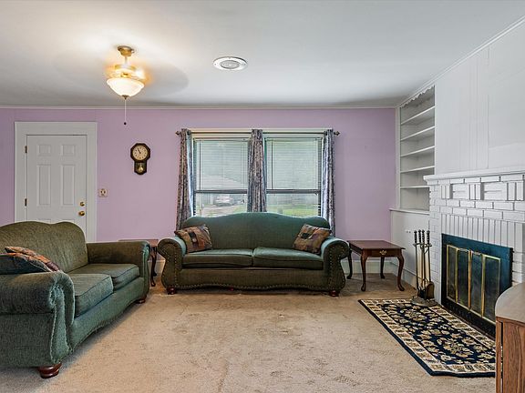 5th image of 432 W High St