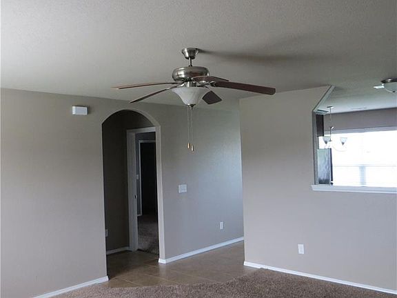 3rd image of 5106 SW Regent Rd