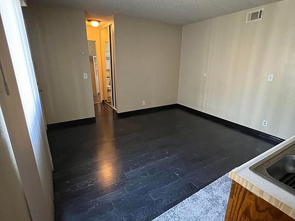 2nd image of 6116 Prospect Ave #B