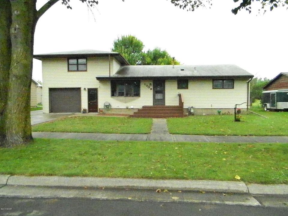 1st image of 1709 Skyline Dr