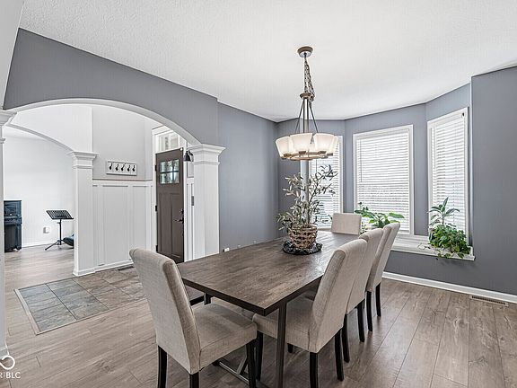 5th image of 7230 Capel Dr