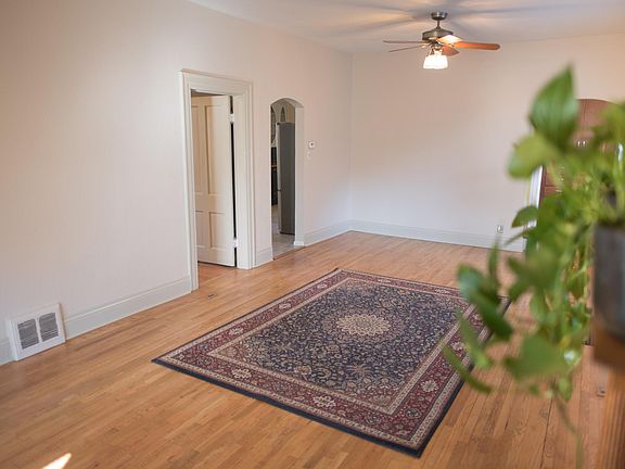 5th image of 1778 S Clarkson St