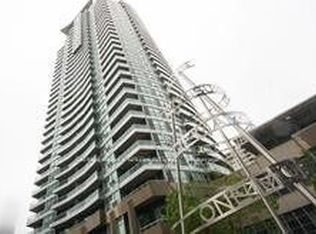 33 Elm Dr W #2605, Mississauga, ON L5B 4M2