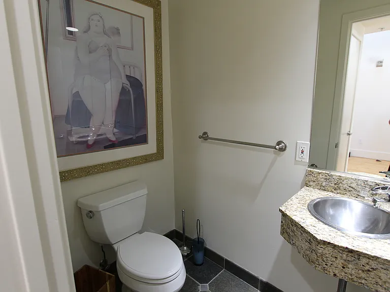 701 Minna St #12 — Photo 6