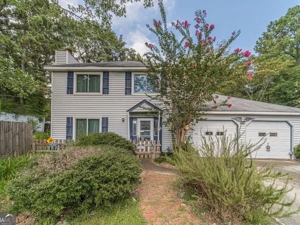 3679 Pointer Rd, Loganville, GA 30052