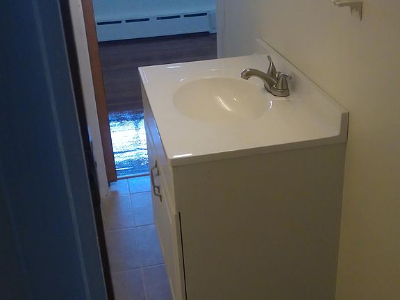 4th image of 2338 E Cumberland St APT 1