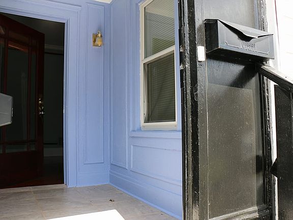 2nd image of 154 Stockbridge Ave