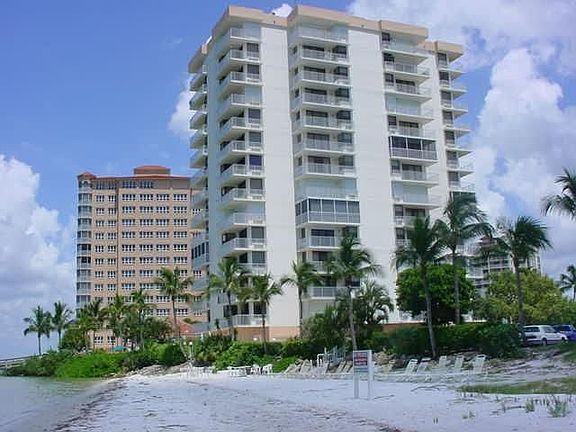 4th image of 8701 Estero Blvd Unit 704