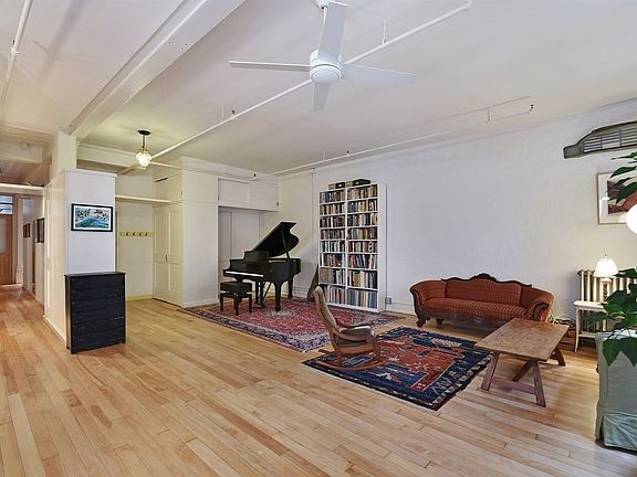 2nd image of 41 Bleecker St APT 4