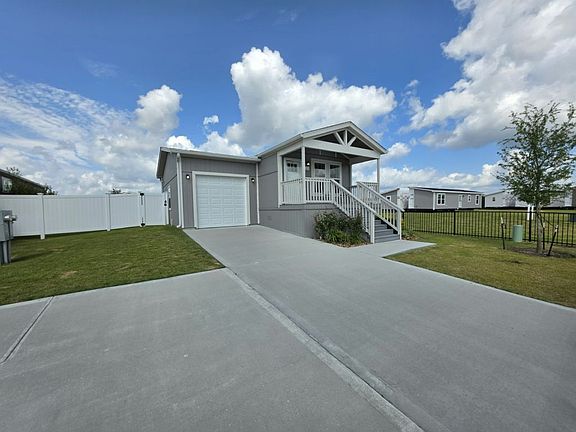 3rd image of 61 Rockrose Ranch Blvd #83