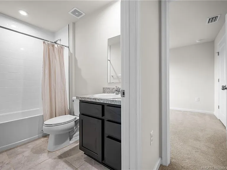 359 Clementine Rd — Photo 7