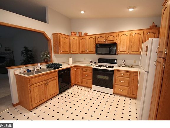 4th image of 747A Mulligan Dr