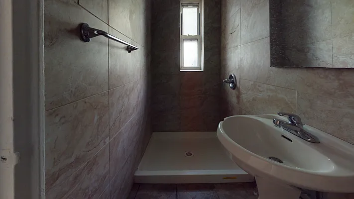 Rented by Bond New York | media 11