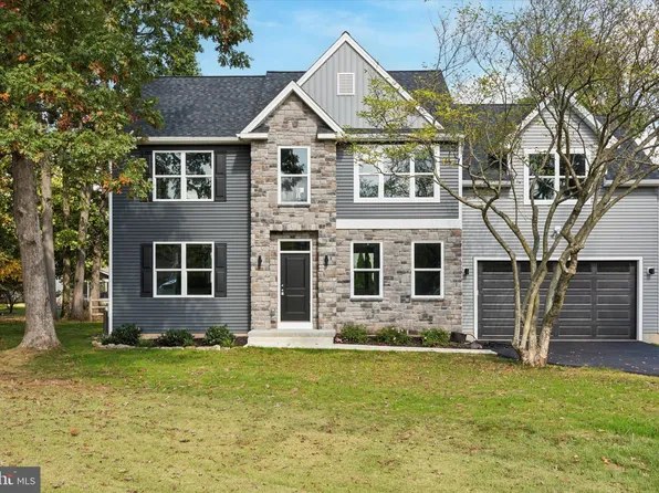 340 Wartman Rd, Collegeville, PA 19426