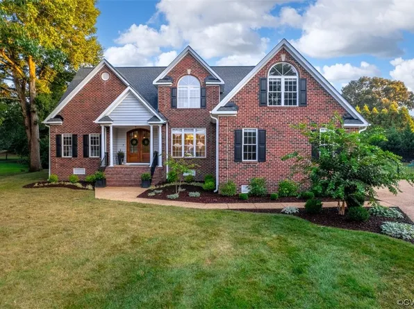 12714 Bay Hill Dr, Chester, VA 23836