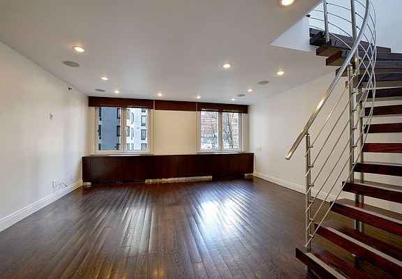 4th image of 248 E 49th St APT 6A