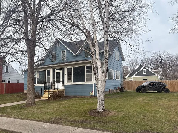 144 3rd Ave W, Halstad, MN 56548