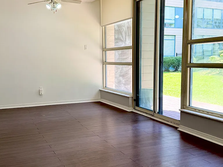 250 Webb Dr #104 — Photo 10