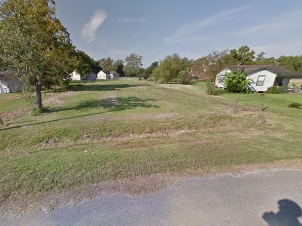7005 Darien St, Houston, TX 77028
