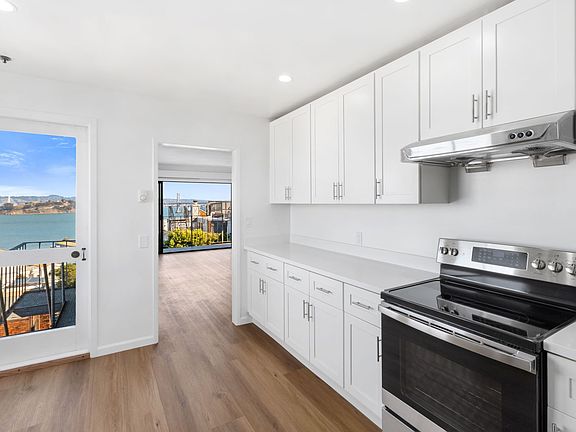 2nd image of 1306 Montgomery St APT 5