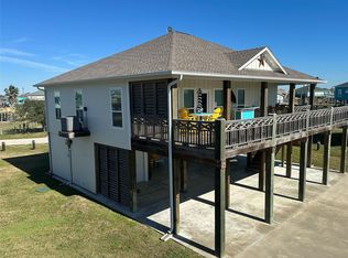 2429 Sand Castle Dr, Crystal Beach, TX 77650