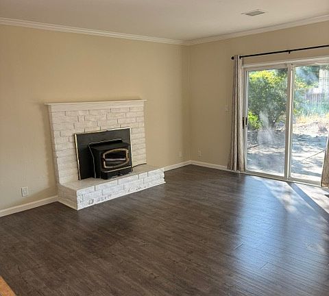 4th image of 1328 Chimneywood Ct