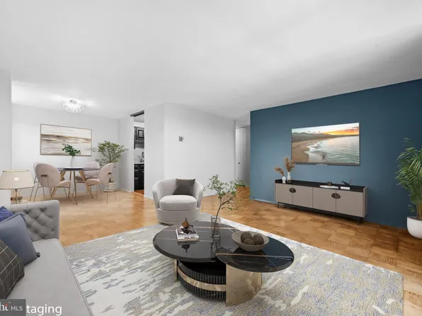 4520 King St APT 601, Alexandria, VA 22302