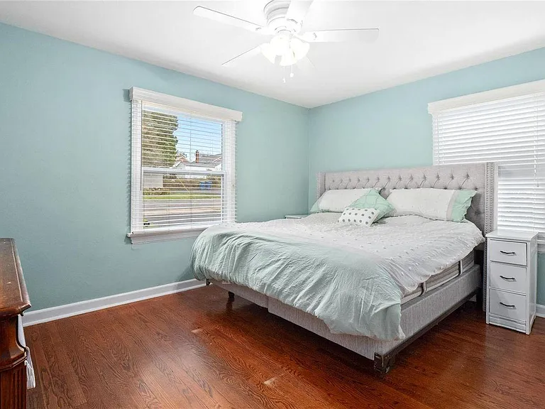 2311 Goodale Ave — Photo 9