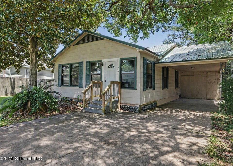 1st image of 2406 8th St