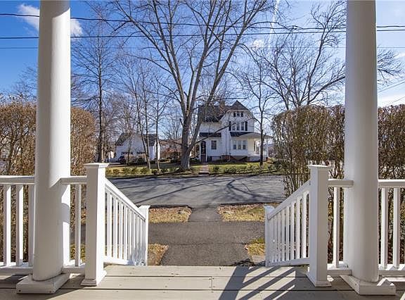 2nd image of 1 N Conger Ave