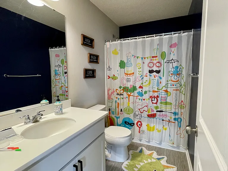 Bathroom room 2
