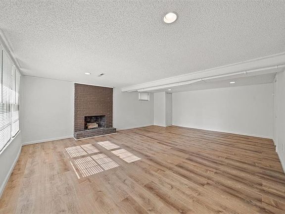 2nd image of 8718 Stark Ave