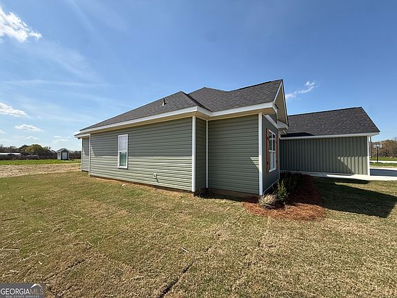 4th image of 1265 Mark Wood Rd