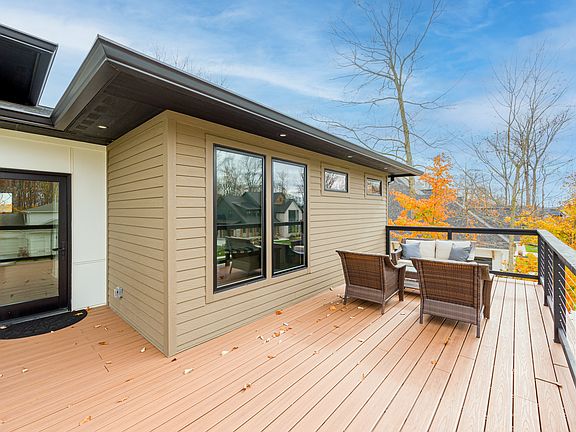 4th image of 3809 Cherwell Dr