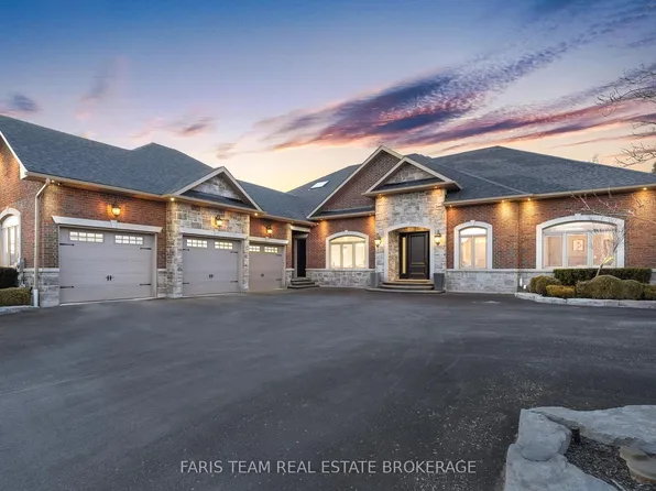 158 Dale Cres, Bradford West Gwillimbury, ON L0L 1L0