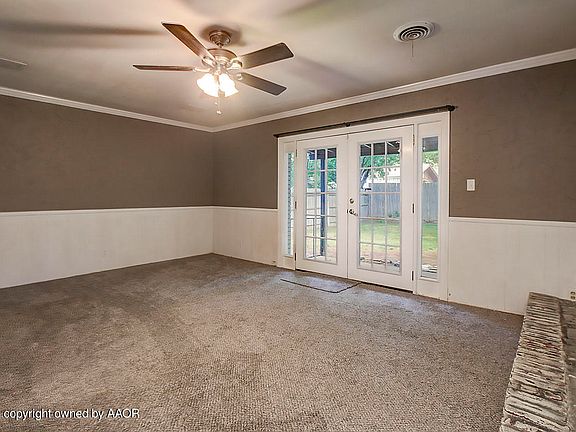 4th image of 3505 Hawthorne Dr
