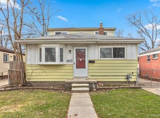 4670 Pelham St, Dearborn Heights, MI 48125