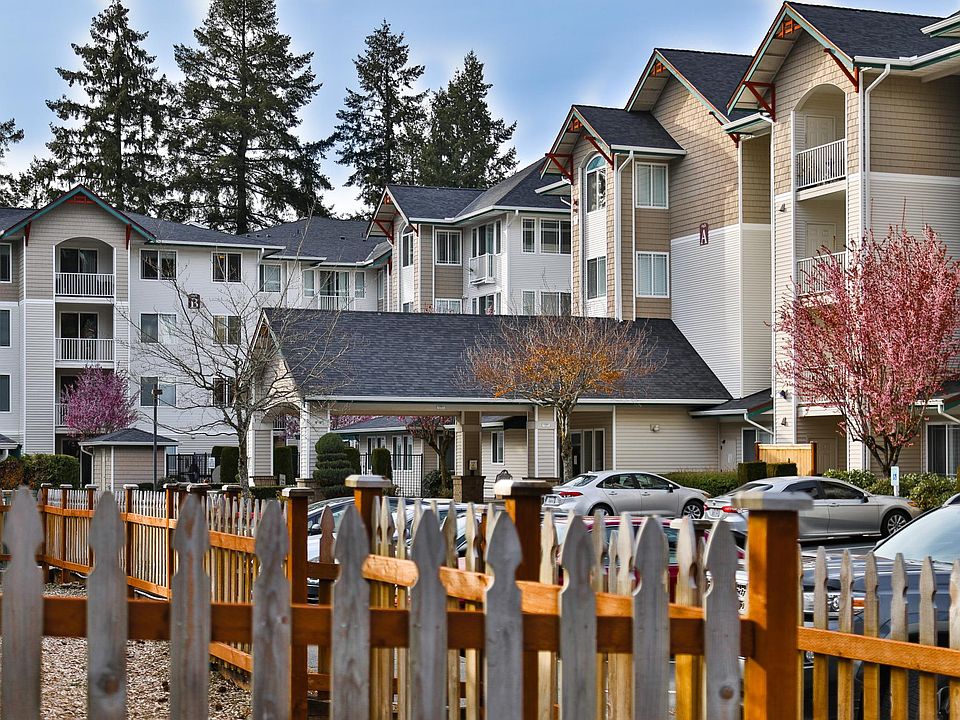 1st image of 13301 SE 79th Pl Unit A204
