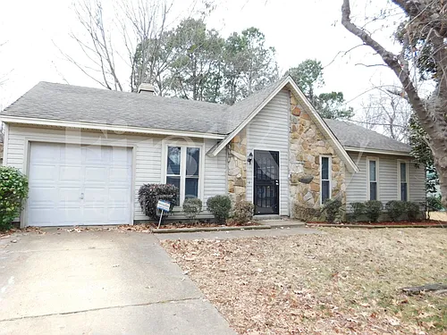 3037 Leeridge Dr Photo 1