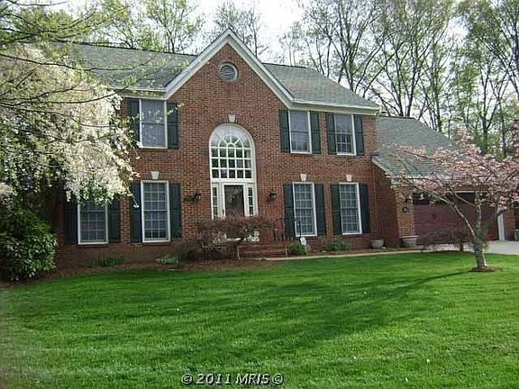 2nd image of 8211 Collingwood Ct