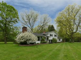 9 Maple Dr, Lansing, NY 14882