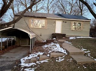 2931 Farley Ave, Kansas City, MO 64129