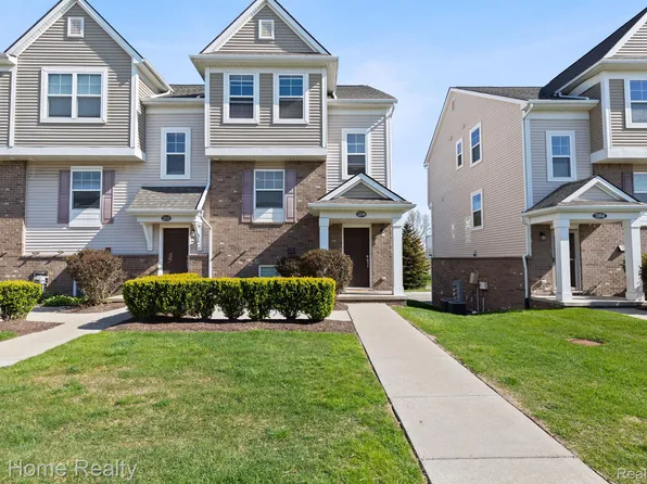 3208 Johanna Ware W, Wixom, MI 48393