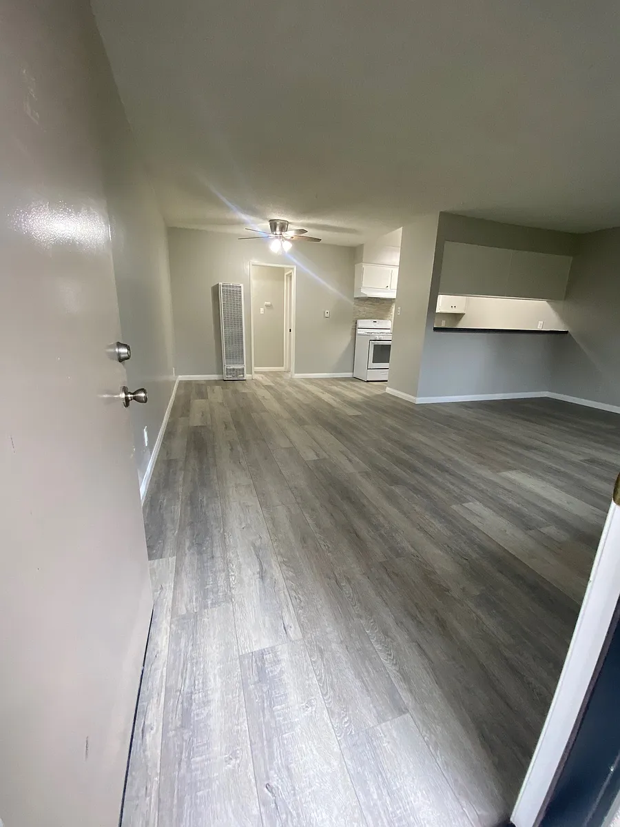 Building Photo - 1235 N San Gabriel Ave #19